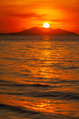 Naklejka premium Beautiful sunset twilight over sea beach at Bangsan beach