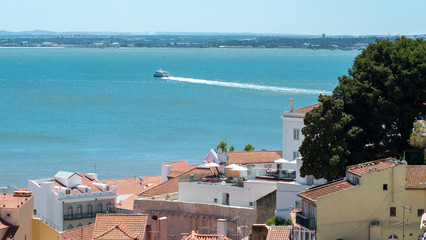 Arquitectura colorida en la capital de Portugal, Lisboa