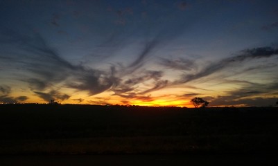 Fototapeta na wymiar Sunset over the horizon