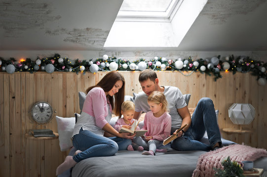 The family is resting in anticipation of the new year miracle 2060.