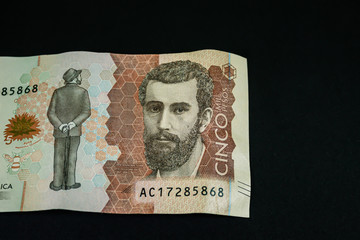 Dinero Colombiano