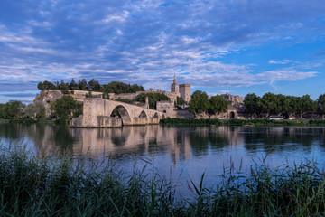 Fototapeta premium Panoramic view of the city of Avignon, France