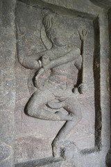 Fototapeta premium Cave 16 : Kailasa Courtyard, East Gallery, Siva dancing the Tandava. Ellora Caves, Aurangabad, Maharashtra, India