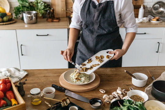 Women cooking in the kitchen