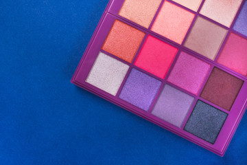 Palette of bright eyeshadows