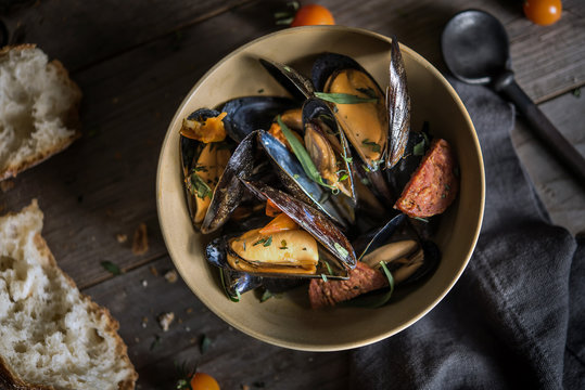 Mussels & Chorizo