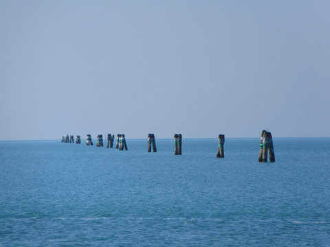 Steher im Meer Hafen