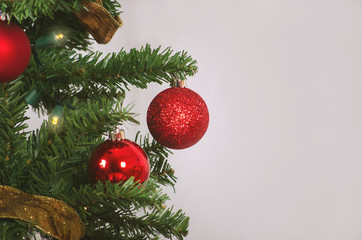 Árbol de navidad y luces