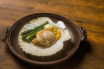 ほたて貝のグリル　Common fresh scallop butter grilled