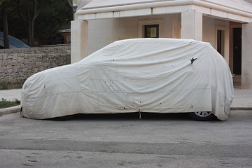 Abgedecktes Auto