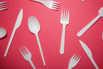 Disposable plastic cutlery