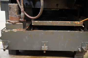 Coolant tank, dirty machine cnc