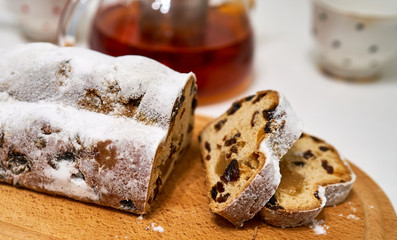 cupcake cake lies on a wooden board
