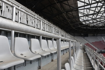 Stadion, Fußballstadion, Stühle, Stuhl, Sessel, Klappsessel, Kunststoff, Kunststoffsessel,...