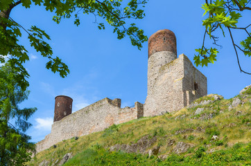 Ruins of the medieval royal castle in Chęciny, Swietokrzyskie Voivodeship (Holy Cross Province), Poland. © Krzysztof Gach