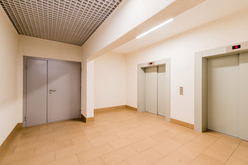 Obraz premium Russia, Moscow- August 05, 2019: interior room apartment public place, staircase