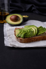 toast with avocado