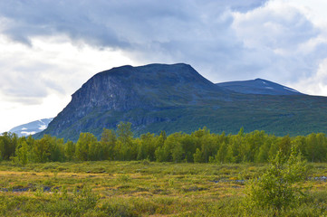 Nature and mountains on the way into the Kebnekaise valley, Nikkaluokta