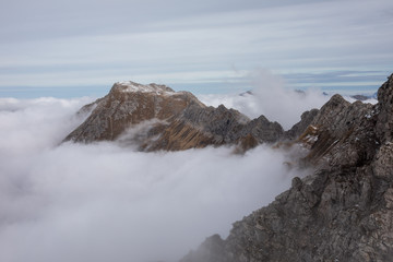 Obraz premium Die Allgäuer Alpen - Das Nebelhorn im Herbst