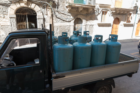 Transportation of LPG cylinders