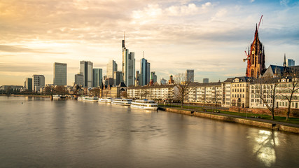 Fototapeta na wymiar frankfurt skyline with reflections in the main river, frankfurt am main, germany