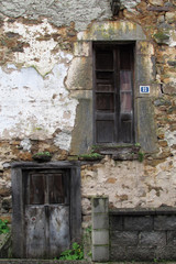 casa madera antigüa de pueblo arte rural 