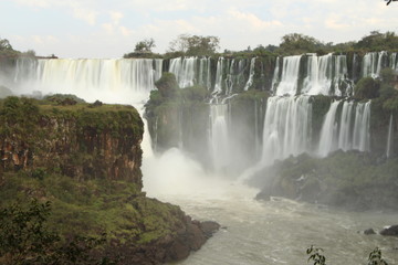 iguazu falls