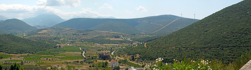 Fototapeta na wymiar panoramic view from the hill of Distomo, Greece