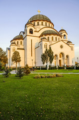 Fototapeta na wymiar Beograd, Kirche des Heiligen Sava im Stadtteil Vracar, Serbien-M