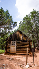 Fototapeta na wymiar Old western traditional tree house in the Zion National Park, USA