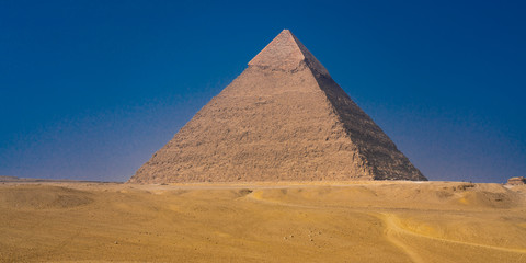 Obraz na płótnie Canvas View of the Great Pyramids of Giza, Cairo, Egypt