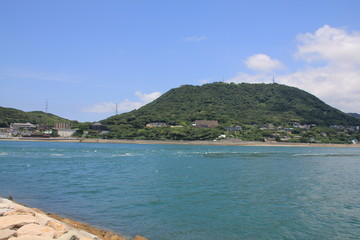 関門海峡と火の山、