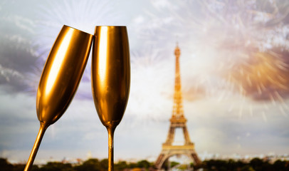 golden champagne glasses New Year in Paris
