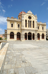 Fototapeta na wymiar Façade de la cathédrale Saint-Ménas à Héraklion en Crète