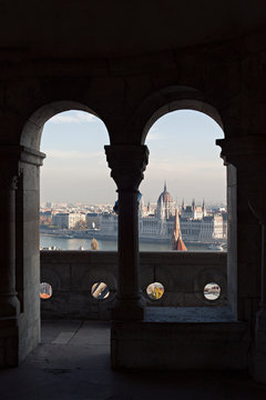 View of the Humgarian paralament Orsz&aacute;gh&aacute;z from the Fisherman's Bastion