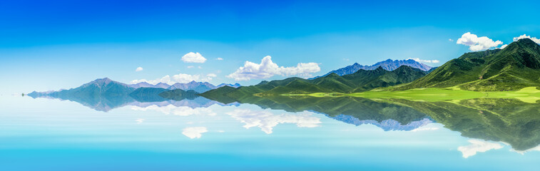 The wide and wide picture, blue sky and white clouds, beautiful endless green mountains and waters. - Powered by Adobe