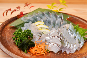 サヨリと日本酒でコップ酒