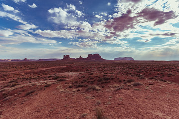 Sunset view of the Valley drive in Monument Valley