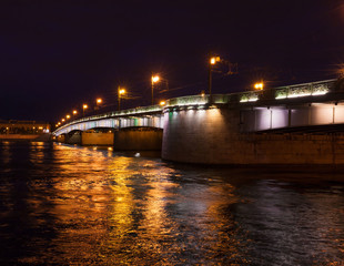 Fototapeta na wymiar Saint Petersburg. Night drawbridge