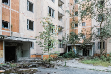 Fototapeta premium The building in the ghost town of Pripyat, Ukraine