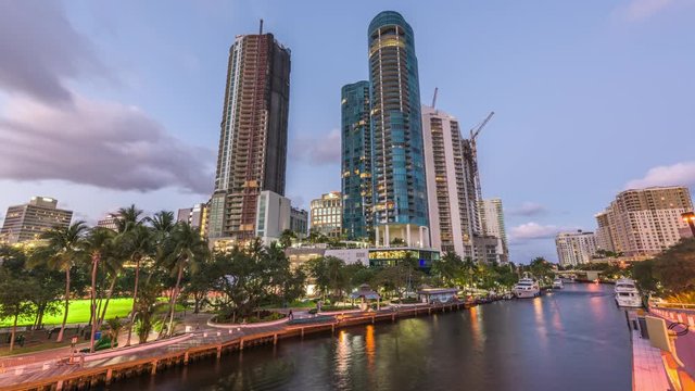 Ft. Lauderdale, Florida, USA cityscape on the river