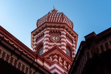 Red Mosque Jami-Ul-Alfar in Colombo, Sri Lanka