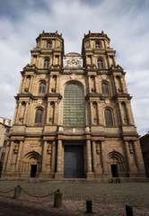 Fototapeta na wymiar Cathedral of Saint Peter in Rennes