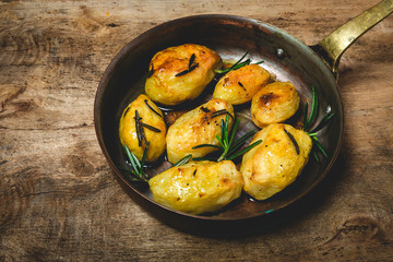 Homemade roasted potatoes with rosemary