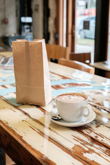 バンクーバー　カフェラテ　紙袋