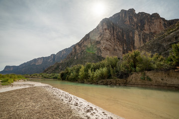 The Rio Grande River cuts a canyon through the plateu that seperates the US and Mexico.