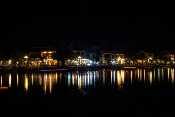 Fototapeta na wymiar Hoi An at night