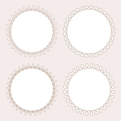 Set of 4 very simple round frames with fully editable stroke width