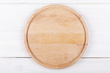 round wooden board