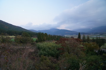 蛇越展望所から見える由布院盆地の風景